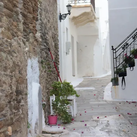 Bougainvillea Affittacamere 3*