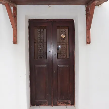 Guest house Bougainvillea Andros Town