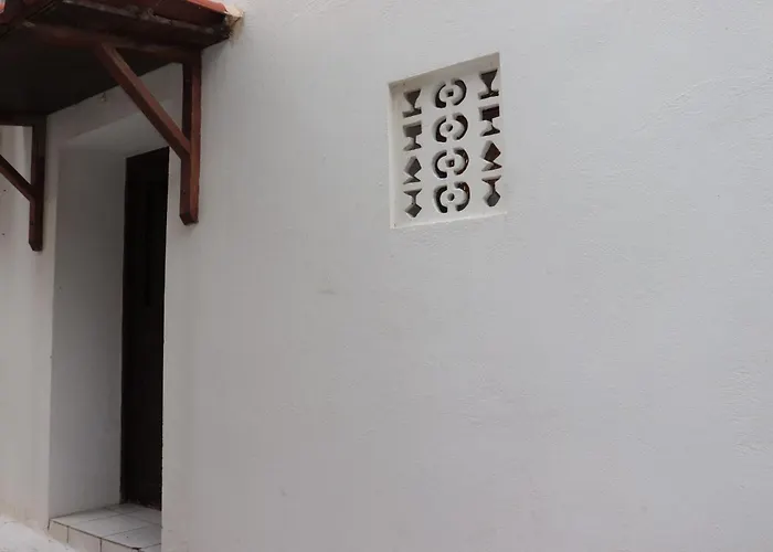 Bougainvillea 게스트하우스