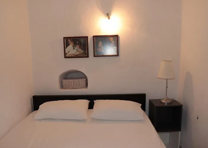 Bougainvillea 게스트하우스